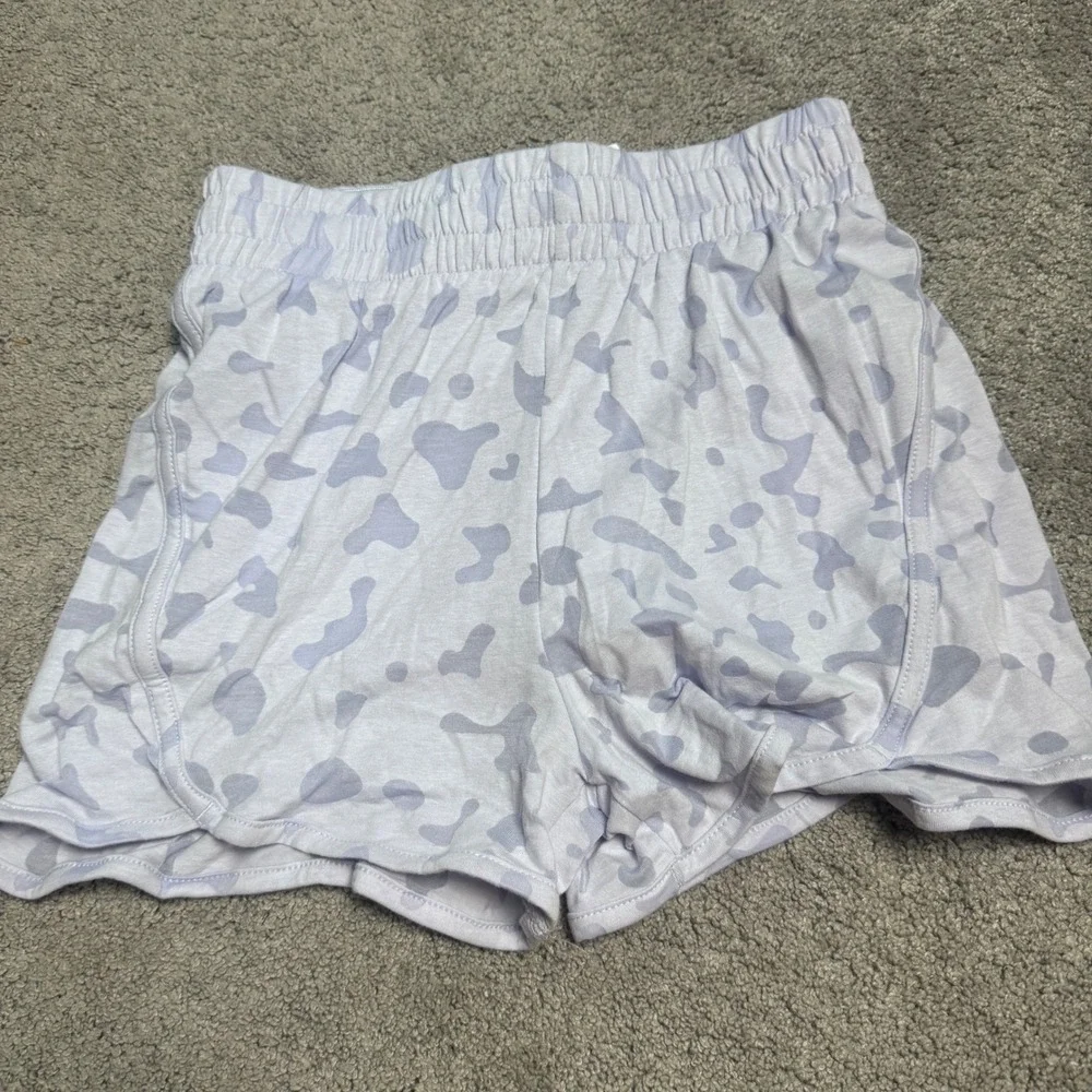 NEW Nike Dri Fit Youth Girls Medium Loose Fit Training Shorts